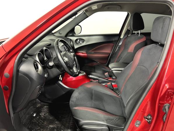 Nissan Juke I с пробегом 2011 года, цена 930 000 рублей, 63618 км, внедорожник, Автокод Объявления