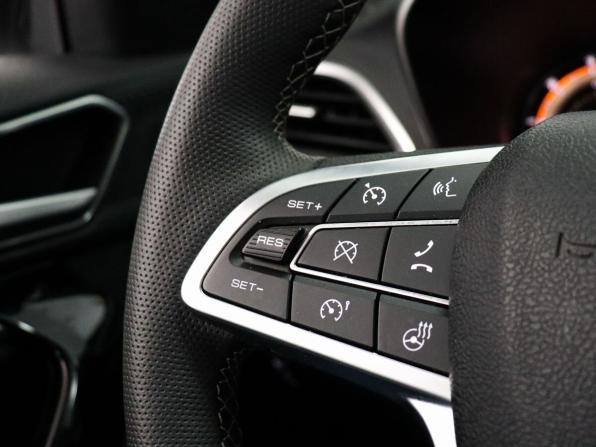Lada (ВАЗ) Vesta I Рестайлинг (NG) с пробегом 2025 года, цена 1 519 000 рублей, 6961 км, седан, Автокод Объявления