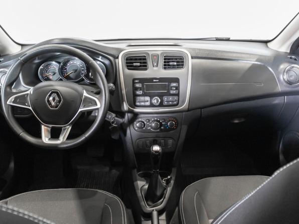 Renault Sandero II Рестайлинг с пробегом 2021 года, цена 1 389 625 рублей, 66550 км, хэтчбек, Автокод Объявления