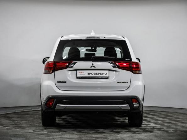 Mitsubishi Outlander III Рестайлинг 2 с пробегом 2017 года, цена 1 799 000 рублей, 151945 км, внедорожник, Автокод Объявления