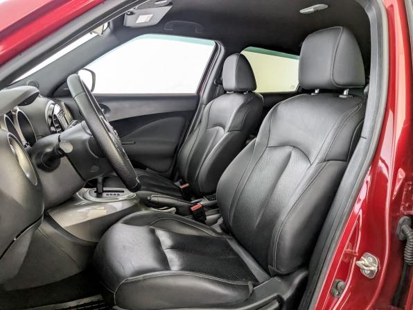 Nissan Juke I Рестайлинг с пробегом 2017 года, цена 1 350 000 рублей, 121006 км, внедорожник, Автокод Объявления