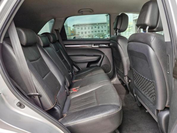 Kia Sorento II с пробегом 2011 года, цена 1 215 000 рублей, 282718 км, внедорожник, Автокод Объявления