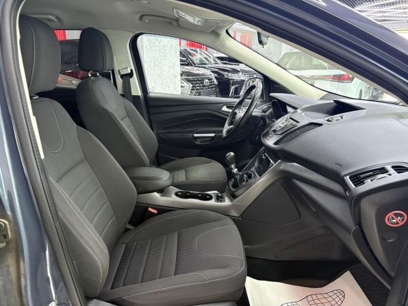 Ford Kuga II с пробегом 2013 года, цена 1 365 000 рублей, 97047 км, внедорожник, Автокод Объявления