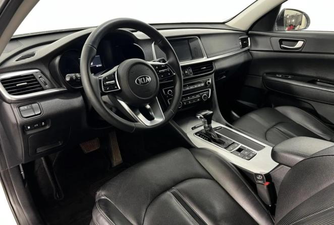 Kia Optima IV Рестайлинг с пробегом 2019 года, цена 2 420 000 рублей, 90000 км, седан, Автокод Объявления
