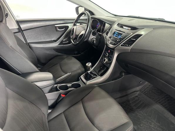 Hyundai Elantra V (MD) Рестайлинг с пробегом 2014 года, цена 1 048 000 рублей, 193315 км, седан, Автокод Объявления