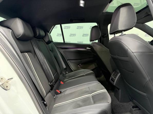 Volkswagen Golf VIII с пробегом 2021 года, цена 2 690 000 рублей, 46507 км, хэтчбек, Автокод Объявления