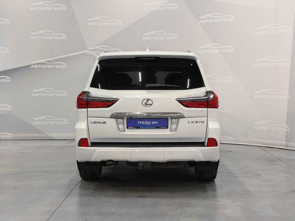Lexus LX III Рестайлинг 2 с пробегом 2016 года, цена 8 500 000 рублей, 77324 км, внедорожник, Автокод Объявления