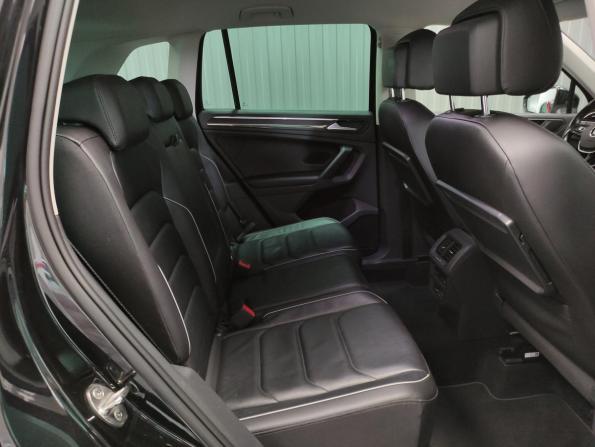 Volkswagen Tiguan II с пробегом 2018 года, цена 2 600 000 рублей, 137750 км, внедорожник, Автокод Объявления