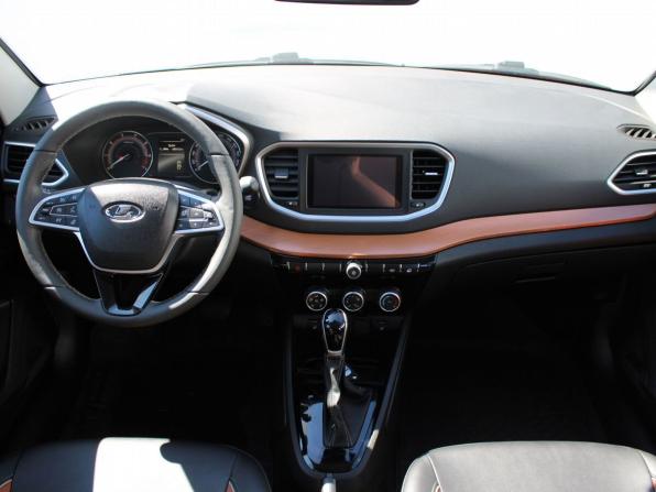 Lada (ВАЗ) Vesta I Рестайлинг (NG) с пробегом 2024 года, цена 1 499 000 рублей, 44292 км, универсал, Автокод Объявления