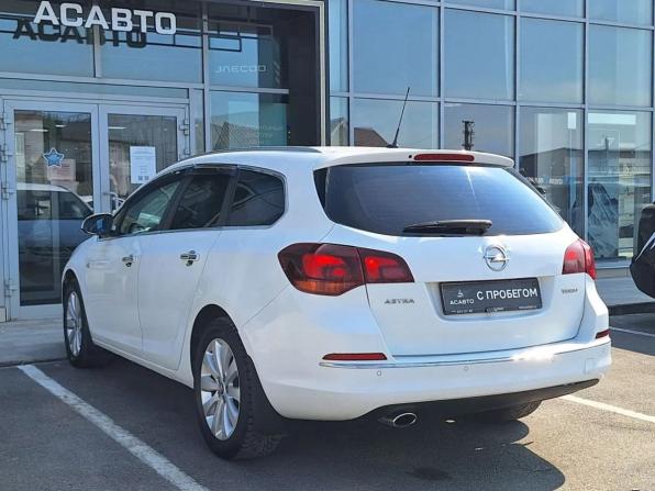 Opel Astra J Рестайлинг с пробегом 2012 года, цена 699 000 рублей, 213122 км, универсал, Автокод Объявления
