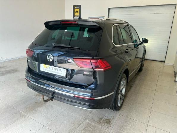 Volkswagen Tiguan II с пробегом 2019 года, цена 2 685 000 рублей, 145507 км, внедорожник, Автокод Объявления