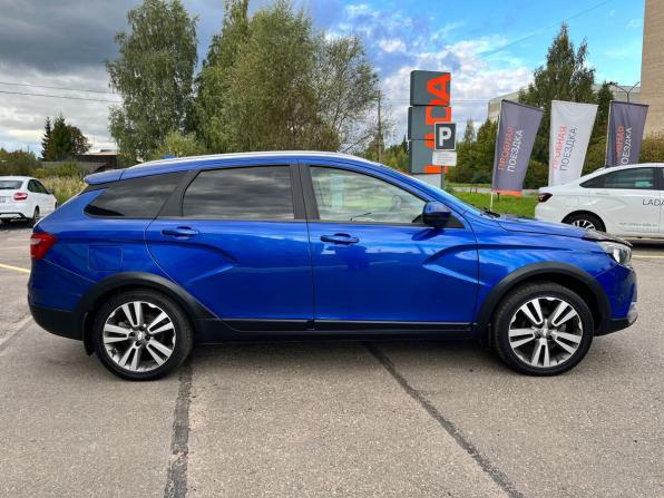 Lada (ВАЗ) Vesta I с пробегом 2021 года, цена 1 340 000 рублей, 102595 км, универсал, Автокод Объявления