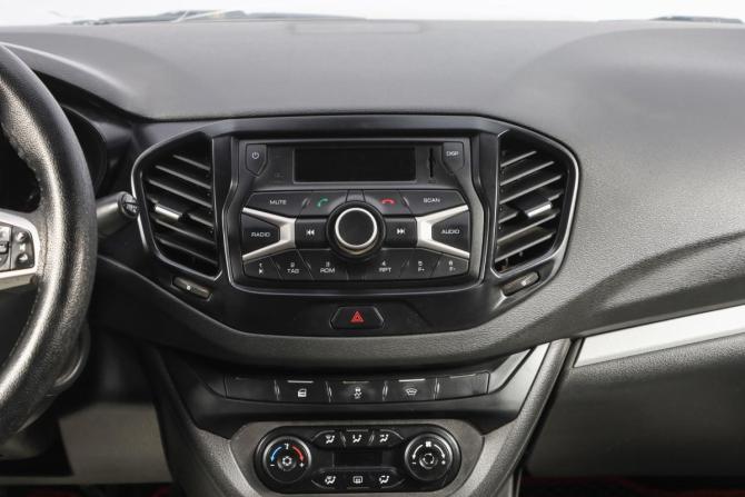 Lada (ВАЗ) Vesta I с пробегом 2018 года, цена 779 000 рублей, 218500 км, седан, Автокод Объявления