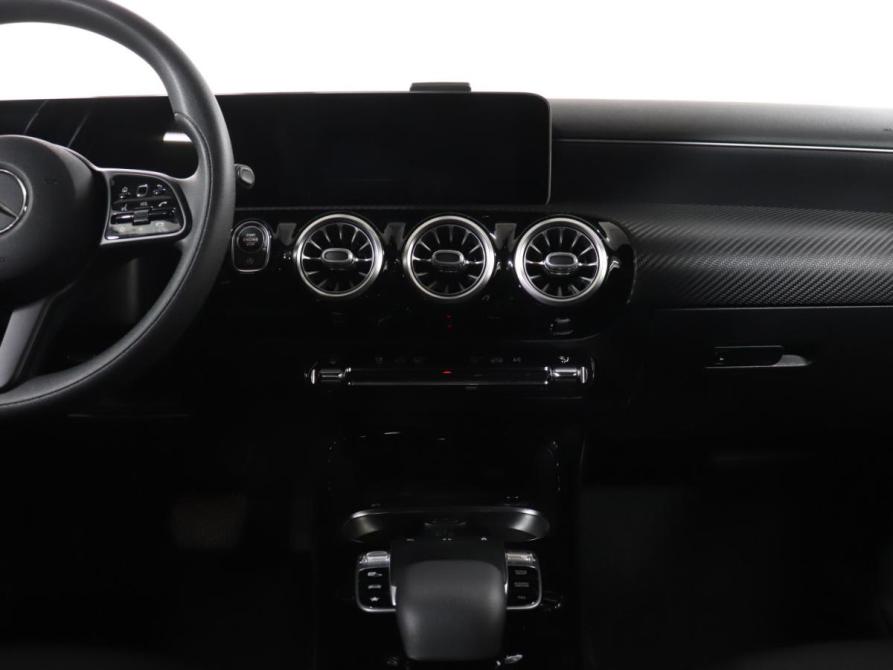 Mercedes-Benz A-Класс IV (W177) Москва  - изображение 15
