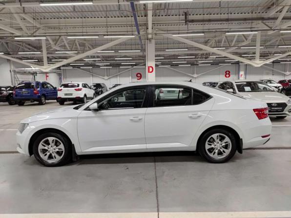 Skoda Superb III с пробегом 2016 года, цена 1 225 000 рублей, 244517 км, лифтбек, Автокод Объявления