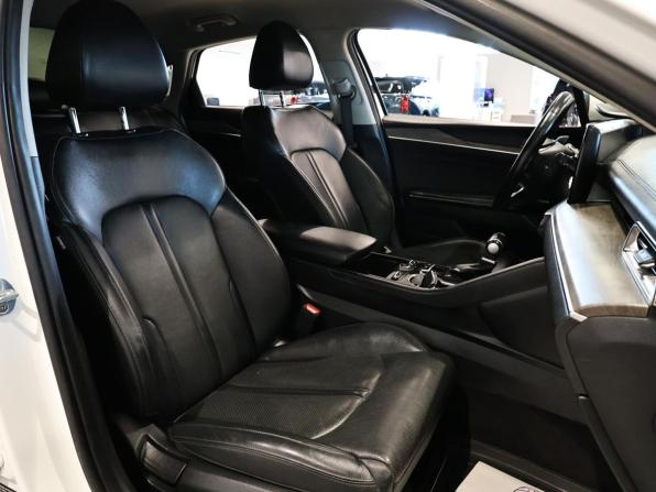 Kia K5 III с пробегом 2021 года, цена 2 680 000 рублей, 69918 км, седан, Автокод Объявления