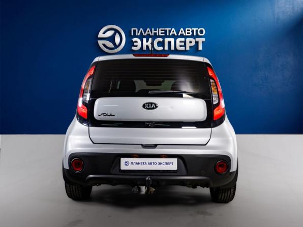 Kia Soul II Рестайлинг с пробегом 2017 года, цена 1 370 000 рублей, 142640 км, хэтчбек, Автокод Объявления