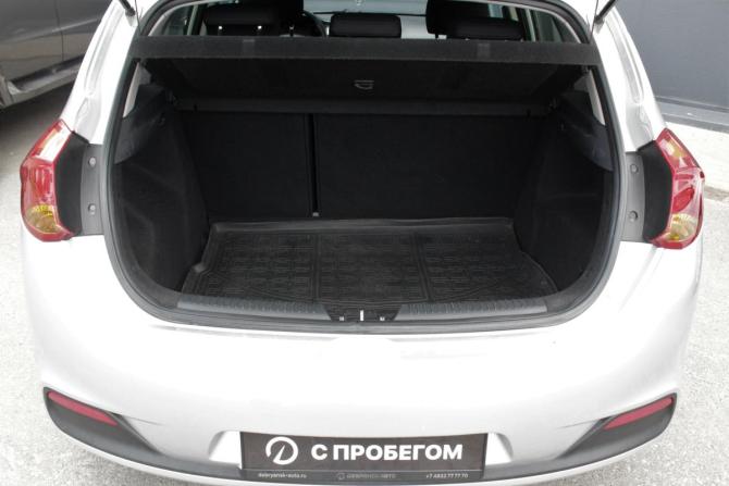 Kia Ceed II с пробегом 2013 года, цена 950 000 рублей, 192583 км, хэтчбек, Автокод Объявления