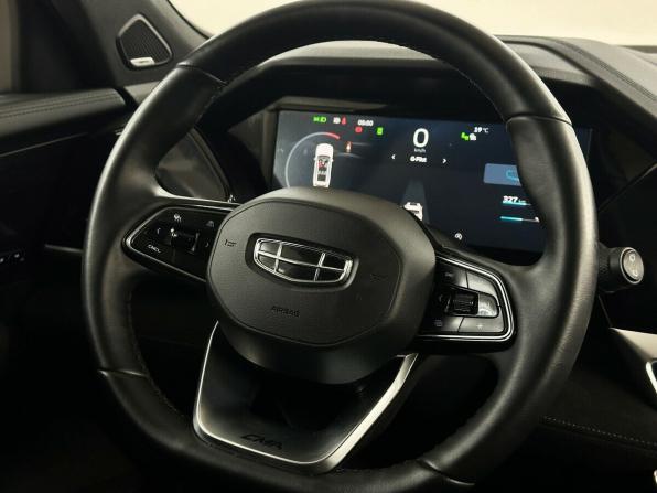 Geely Monjaro I с пробегом 2024 года, цена 3 149 000 рублей, 50181 км, внедорожник, Автокод Объявления