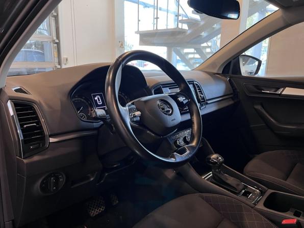 Skoda Karoq I с пробегом 2021 года, цена 2 424 000 рублей, 103460 км, внедорожник, Автокод Объявления