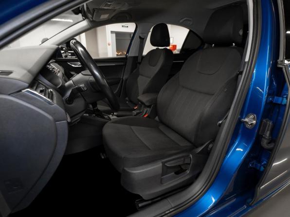 Skoda Octavia III (A7) Рестайлинг с пробегом 2019 года, цена 2 080 000 рублей, 103305 км, лифтбек, Автокод Объявления