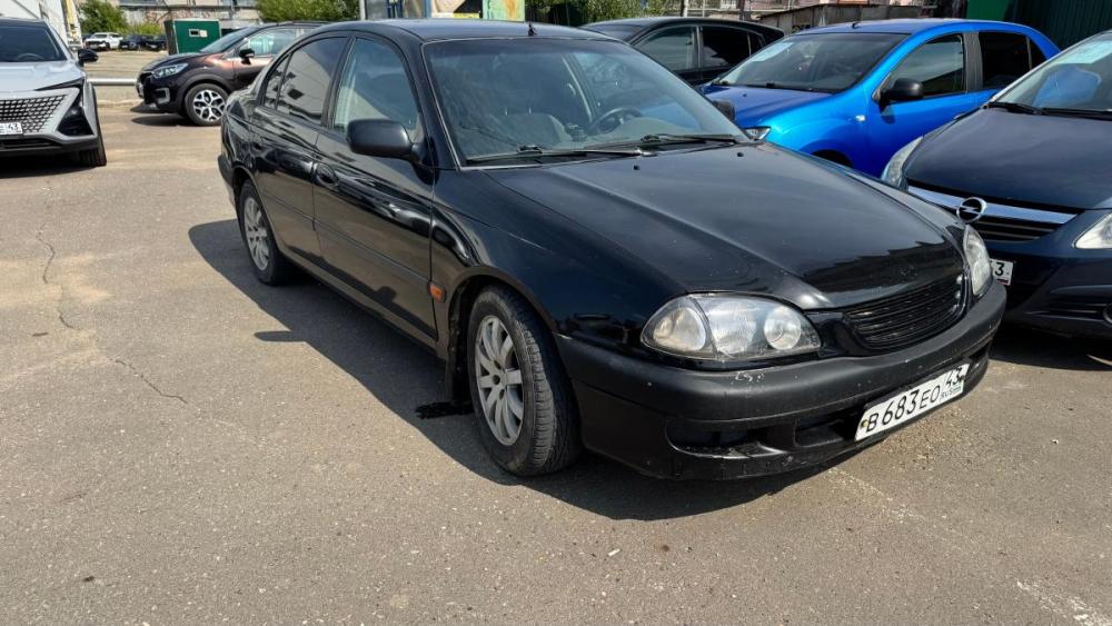 Toyota Avensis I Киров  - изображение 1
