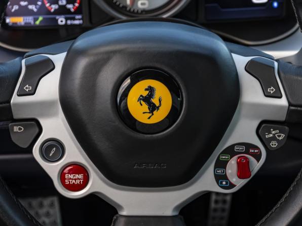 Ferrari FF с пробегом 2015 года, цена 10 900 000 рублей, 51000 км, хэтчбек, Автокод Объявления