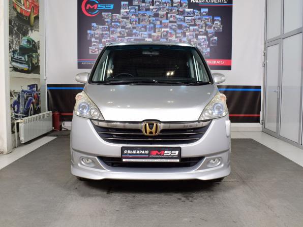 Honda Stepwgn III с пробегом 2005 года, цена 899 995 рублей, 218266 км, минивэн, Автокод Объявления
