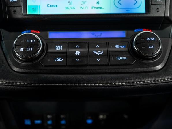 Toyota RAV4 IV (XA40) Рестайлинг с пробегом 2017 года, цена 2 180 000 рублей, 269152 км, внедорожник, Автокод Объявления