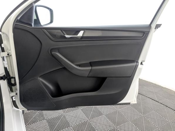Skoda Rapid II с пробегом 2021 года, цена 1 550 000 рублей, 122652 км, лифтбек, Автокод Объявления