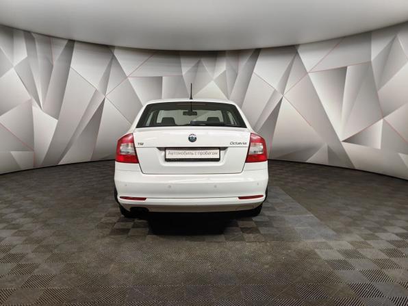 Skoda Octavia II (A5) Рестайлинг с пробегом 2013 года, цена 1 071 000 рублей, 126626 км, лифтбек, Автокод Объявления