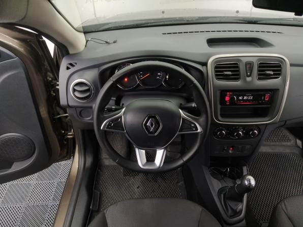 Renault Sandero II Рестайлинг с пробегом 2019 года, цена 980 000 рублей, 74569 км, хэтчбек, Автокод Объявления