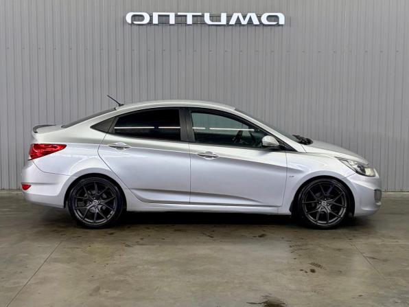 Hyundai Solaris I с пробегом 2011 года, цена 897 000 рублей, 164974 км, седан, Автокод Объявления