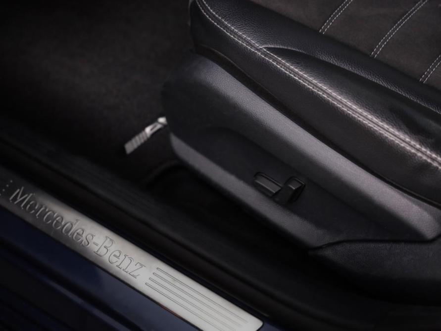 Mercedes-Benz C-Класс IV (W205) Рестайлинг Санкт-Петербург  - изображение 21