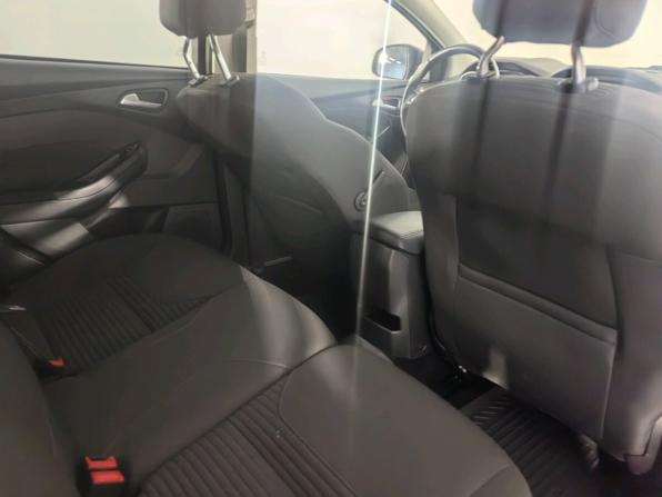 Ford Focus III Рестайлинг с пробегом 2019 года, цена 1 299 000 рублей, 70000 км, хэтчбек, Автокод Объявления