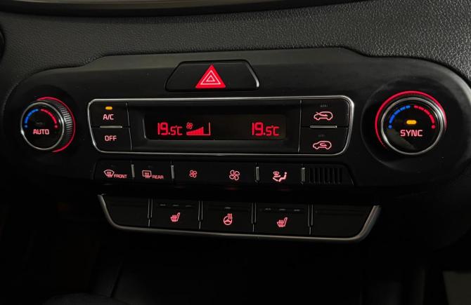 Kia Sorento III Prime Рестайлинг с пробегом 2020 года, цена 3 250 000 рублей, 92019 км, внедорожник, Автокод Объявления