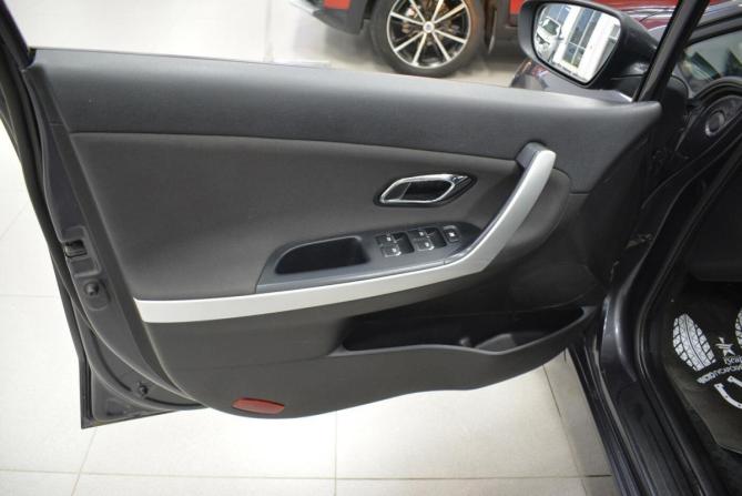 Kia Ceed II Рестайлинг с пробегом 2018 года, цена 1 359 000 рублей, 122000 км, универсал, Автокод Объявления