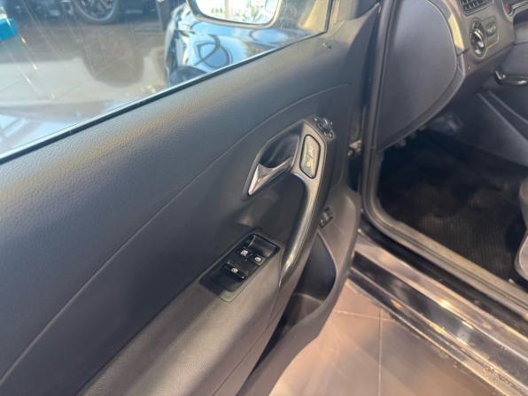 Volkswagen Polo V с пробегом 2012 года, цена 595 000 рублей, 212000 км, седан, Автокод Объявления