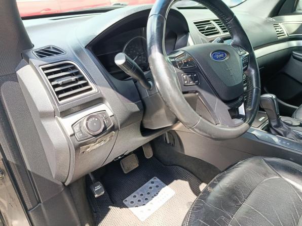 Ford Explorer V Рестайлинг с пробегом 2017 года, цена 2 592 000 рублей, 201000 км, внедорожник, Автокод Объявления