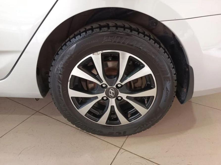 Hyundai Solaris I Рестайлинг Москва  - изображение 19