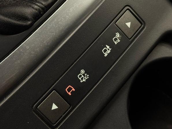 Land Rover Freelander II Рестайлинг 2 с пробегом 2014 года, цена 1 870 000 рублей, 193080 км, внедорожник, Автокод Объявления