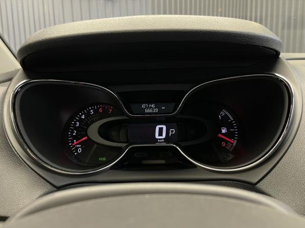 Renault Kaptur I с пробегом 2019 года, цена 1 377 000 рублей, 107146 км, внедорожник, Автокод Объявления