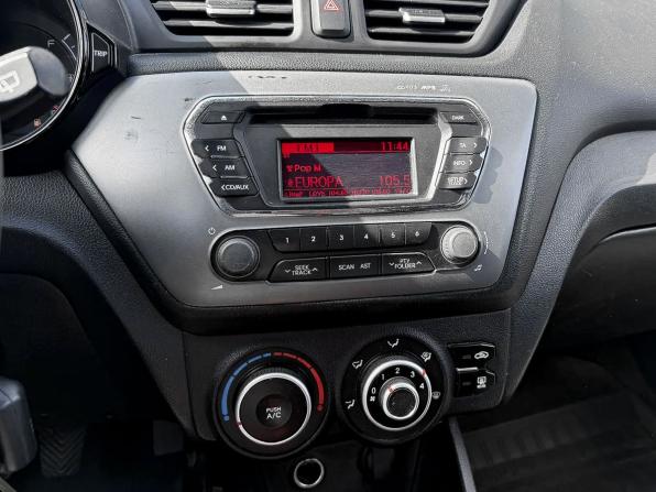 Kia Rio III с пробегом 2014 года, цена 660 000 рублей, 243173 км, хэтчбек, Автокод Объявления