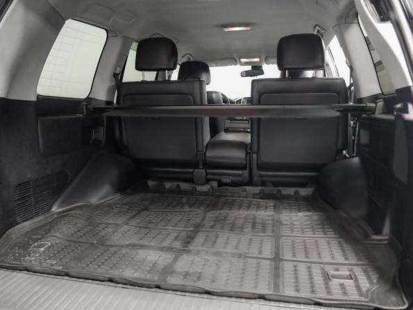 Toyota Land Cruiser 200 Series Рестайлинг 1 с пробегом 2013 года, цена 2 525 000 рублей, 667708 км, внедорожник, Автокод Объявления