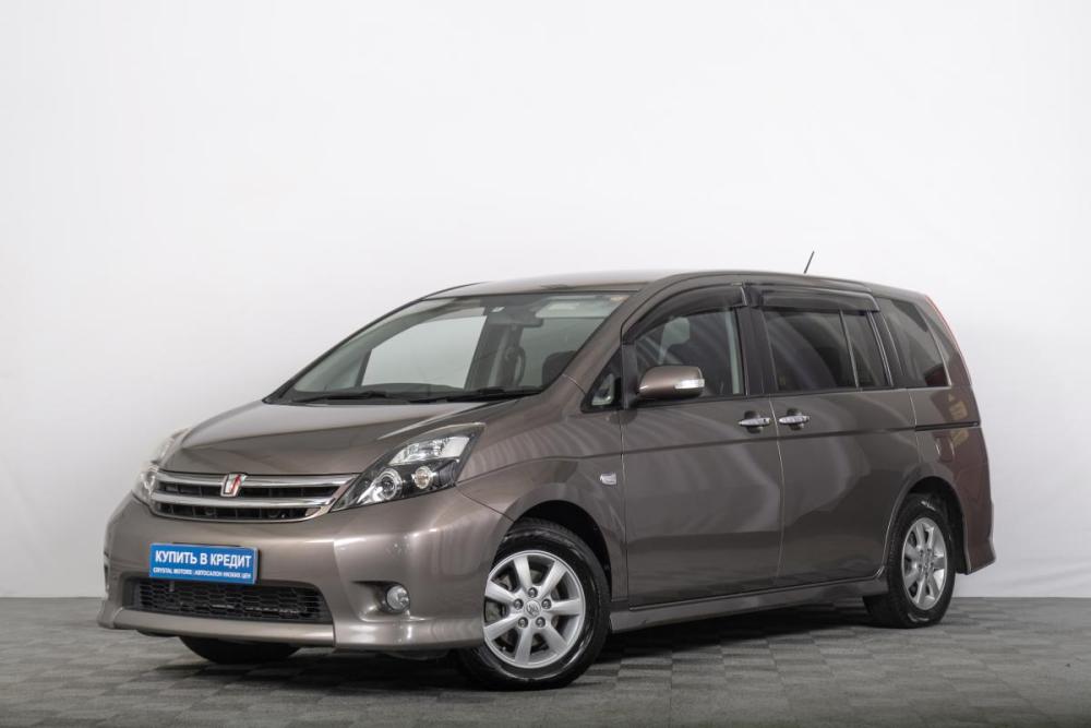 Toyota ISis I Рестайлинг Томск  - изображение 2