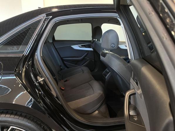 Audi A4 V (B9) с пробегом 2017 года, цена 2 040 000 рублей, 157832 км, седан, Автокод Объявления