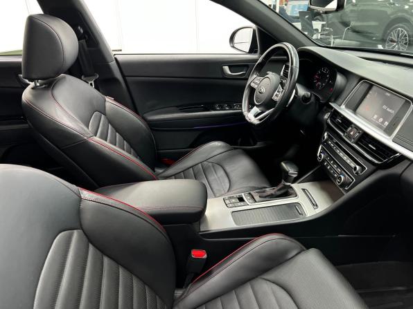 Kia Optima IV Рестайлинг с пробегом 2019 года, цена 2 299 000 рублей, 78432 км, седан, Автокод Объявления