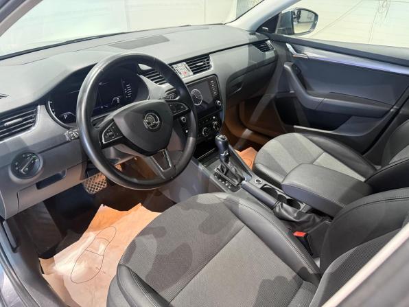 Skoda Octavia III (A7) Рестайлинг с пробегом 2019 года, цена 1 965 000 рублей, 181001 км, лифтбек, Автокод Объявления