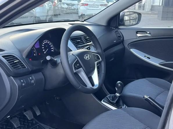 Hyundai Solaris I с пробегом 2011 года, цена 749 000 рублей, 166383 км, седан, Автокод Объявления