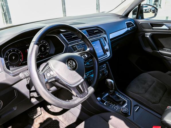 Volkswagen Tiguan II с пробегом 2017 года, цена 2 220 000 рублей, 203434 км, внедорожник, Автокод Объявления
